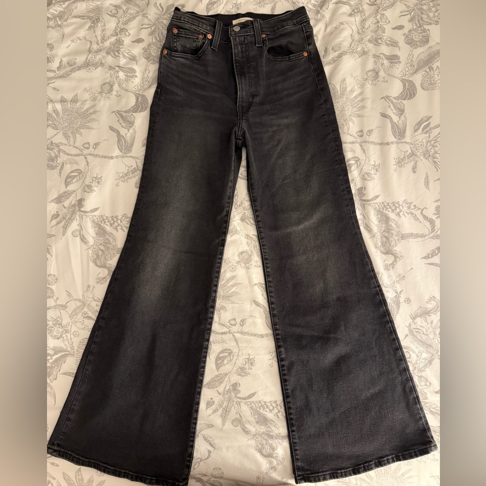 Levi's Black Flare Wide Leg Jeans High-Rise